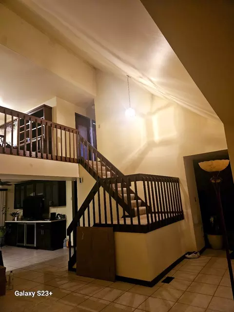 Entry Way - Undisclosed, Crete, IL 60417 photo 2 of 2