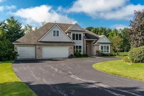 1331 Tuneberg Pkwy, Belvidere, IL 61008