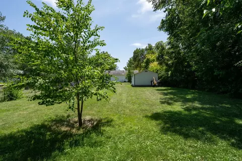 98 E Sycamore St, Normal, IL 61761 photo 27