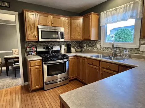 Kitchen - 3125 Auburn Rd, Bloomington, IL 61704 photo 1 of 3