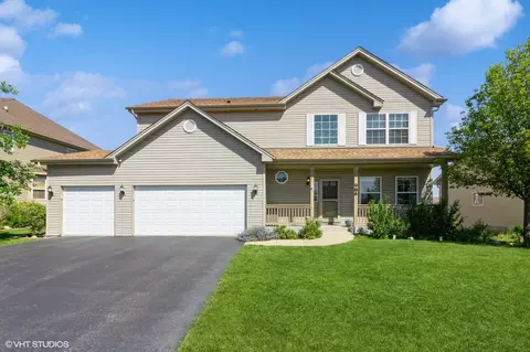 986 Amethyst Ln, Montgomery, IL 60538
