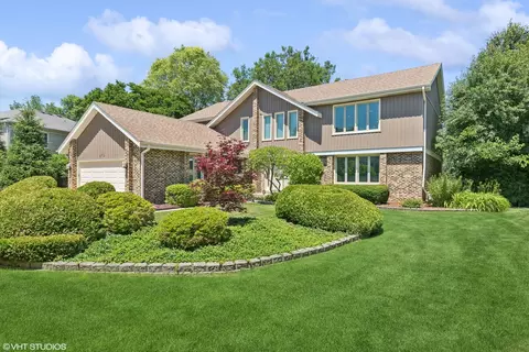 616 W Nichols Rd, Arlington Heights, IL 60004