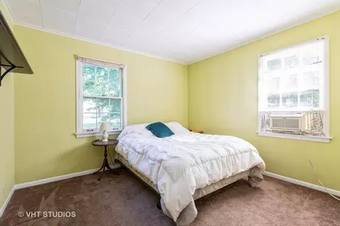 Bedroom - 1309 Geringer Rd, Algonquin, IL 60102 photo 1 of 3