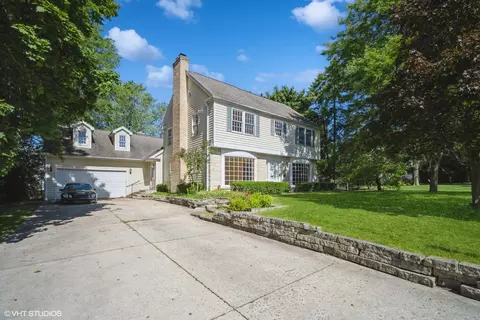 714 Glendale Dr, Glenview, IL 60025