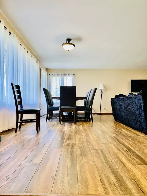 Dining - 2 Elmwood Dr, Kankakee, IL 60901 photo 1 of 3