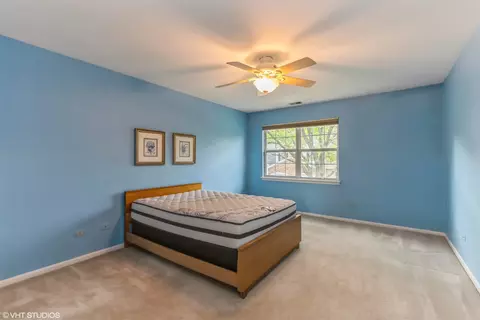 44 Lancaster Cir, Gurnee, IL 60031 photo 10