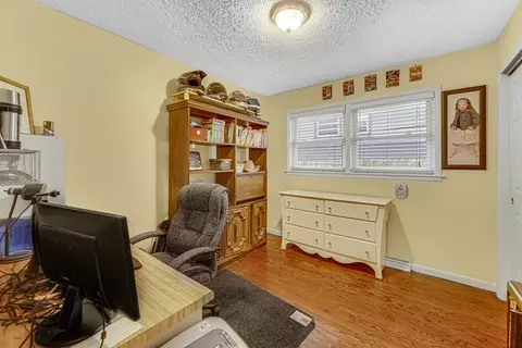 206 N Crest Ave, Bartlett, IL 60103 photo 17