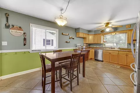 206 N Crest Ave, Bartlett, IL 60103 photo 10