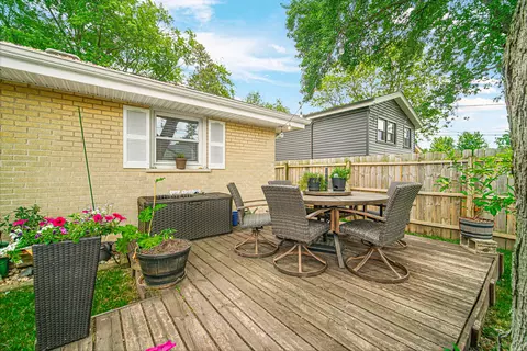 206 N Crest Ave, Bartlett, IL 60103 photo 8