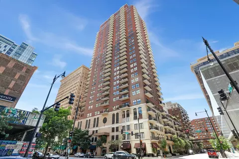 41 E 8th St #3105, Chicago, IL 60605