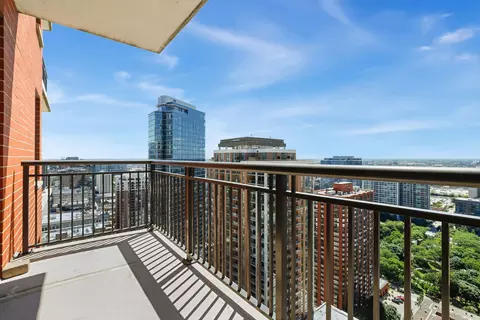 41 E 8th St #3105, Chicago, IL 60605 photo 9