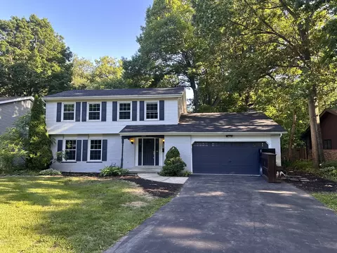 1821 Allen Ln, Saint Charles, IL 60174