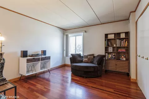900 S Des Plaines River Rd #2C, Des Plaines, IL 60016 photo 9