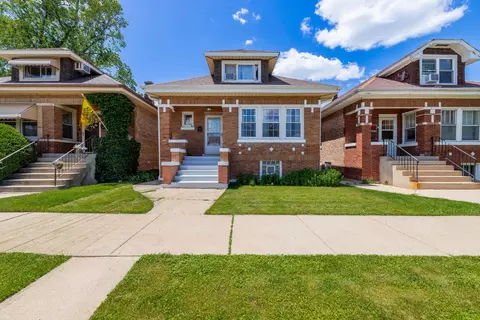 2904 N New England Ave, Chicago, IL 60634