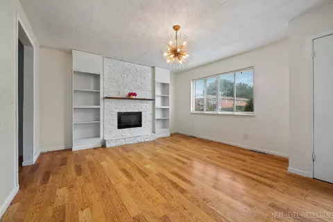 817 N Randall Rd #D, Aurora, IL 60506 photo 4