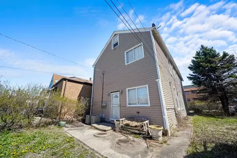Exterior - 4250 S California Ave, Chicago, IL 60632 photo 4 of 6