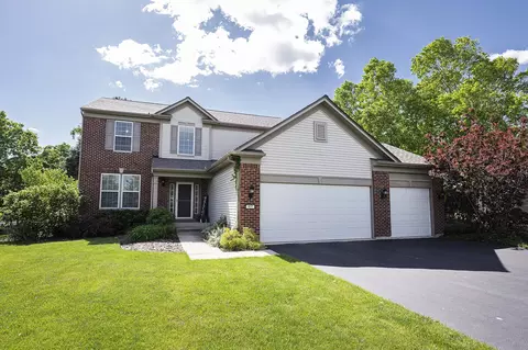 414 Baker Ct, Oswego, IL 60543