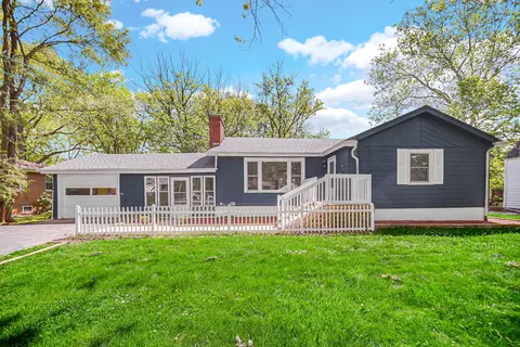18145 Sacramento Ave, Homewood, IL 60430