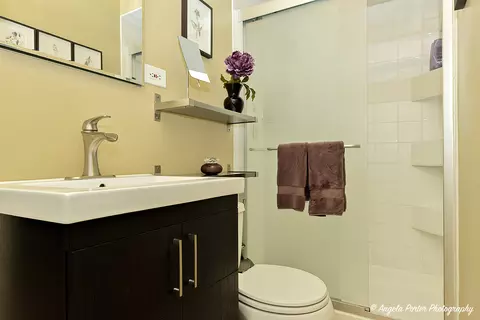 440 E Bluebonnet Ln, Hoffman Estates, IL 60169 photo 15