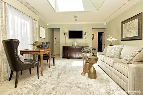 440 E Bluebonnet Ln, Hoffman Estates, IL 60169 photo 8