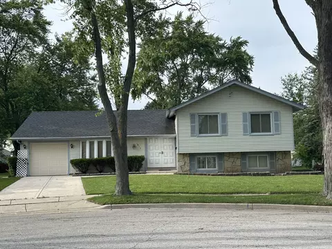 1812 Downey Ct, Hanover Park, IL 60133