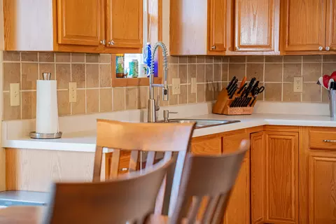 Kitchen - 621 Willow Bend Dr, Davis Junction, IL 61020 photo 5 of 5