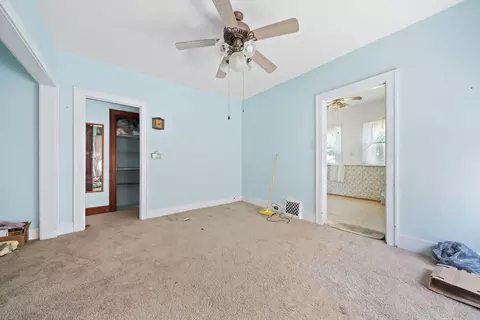 860 S Myrtle Ave, Kankakee, IL 60901 photo 10