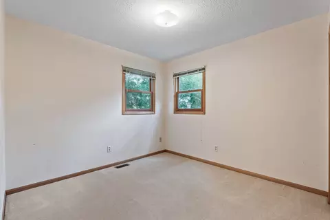 Bedroom - 3021 Lowe Rd, Kankakee, IL 60901 photo 1 of 2