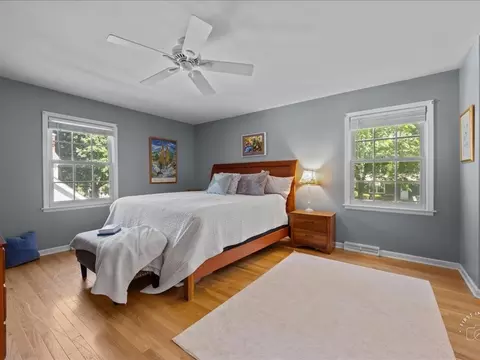 Bedroom - 512 E 14th Ave, Naperville, IL 60563 photo 1 of 3
