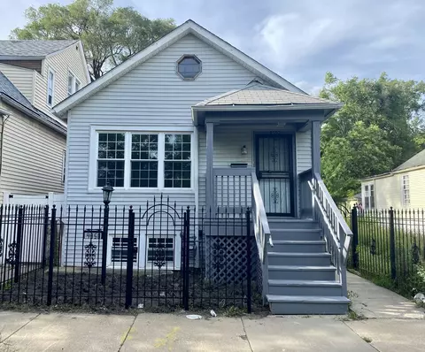 4950 W Kinzie St, Chicago, IL 60644