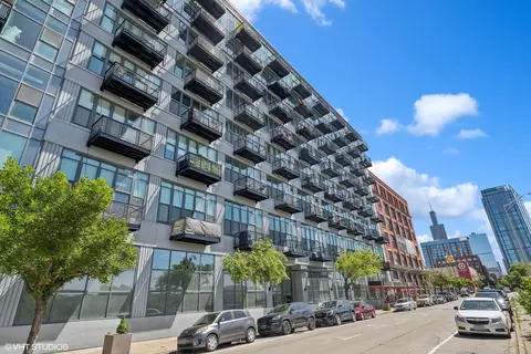 1224 W Van Buren St #605, Chicago, IL 60607