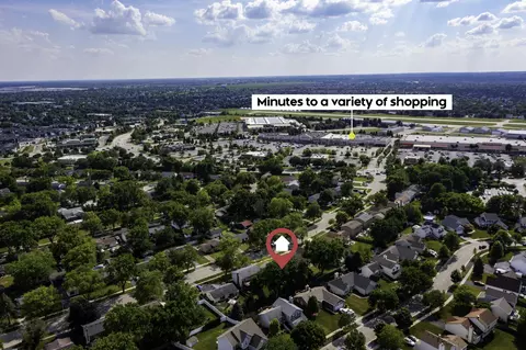 124 Thackeray Dr, Bolingbrook, IL 60440 photo 31