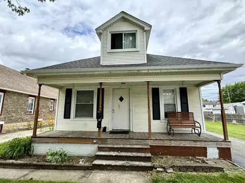 1117 Vine St, Joliet, IL 60435