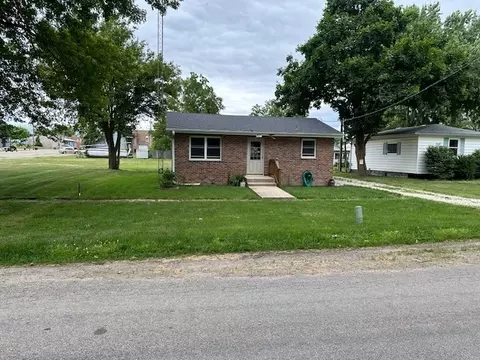 107 E Nissen Stigen, Lee, IL 60530