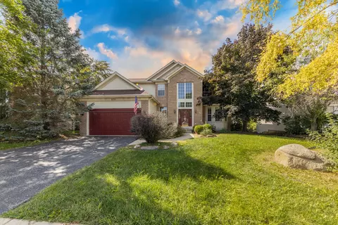 570 Huntington Cir, Lake Villa, IL 60046