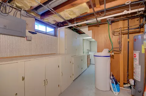 Other - 807 Pearson Dr, Joliet, IL 60435 photo 4 of 5