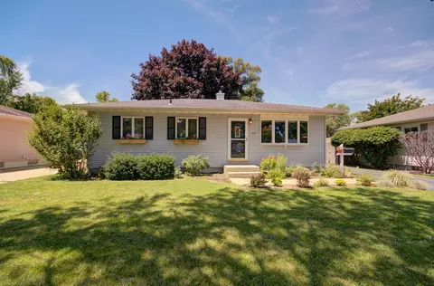 807 Pearson Dr, Joliet, IL 60435