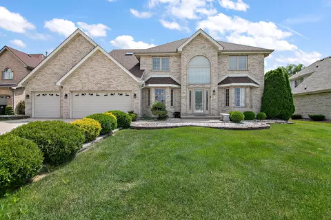 20483 Bluestem Pkwy, Lynwood, IL 60411