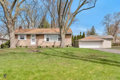 2440 63rd St, Downers Grove, IL 60516