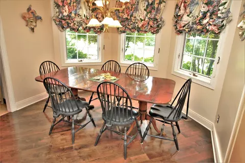 Dining - 16556 County Line Rd, Capron, IL 61012 photo 3 of 3