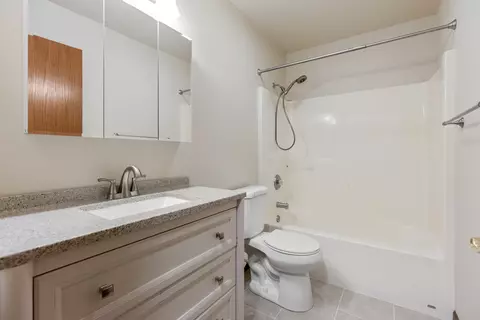 Bath - 10823 Timer Dr E #0, Huntley, IL 60142 photo 2 of 3