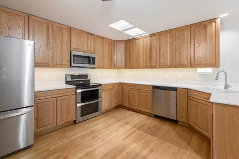 Kitchen - 10823 Timer Dr E #0, Huntley, IL 60142 photo 2 of 4