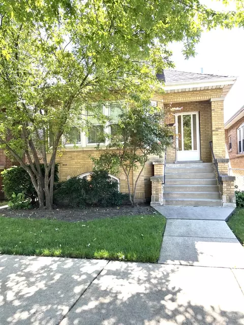 3030 N Marmora Ave, Chicago, IL 60634