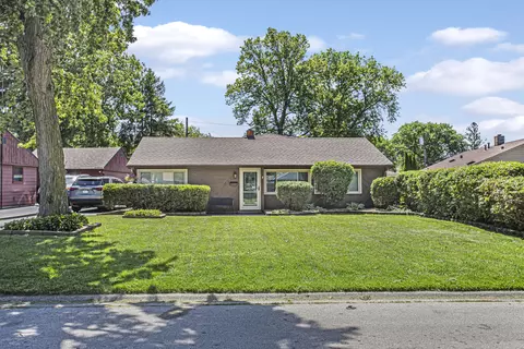 4917 Paxton Rd, Oak Lawn, IL 60453