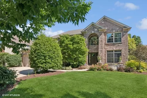 5716 Rosinweed Ln, Naperville, IL 60564
