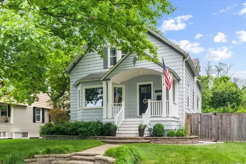 1314 Forest Ave, Wilmette, IL 60091