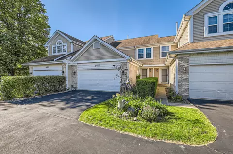 5417 Ridge Xing, Hanover Park, IL 60133