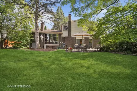 3200 Sandy Ln, Glenview, IL 60026 photo 20