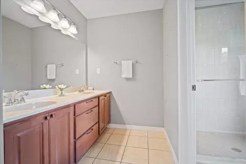 Bath - 2327 Callard Ln, Normal, IL 61761 photo 1 of 4