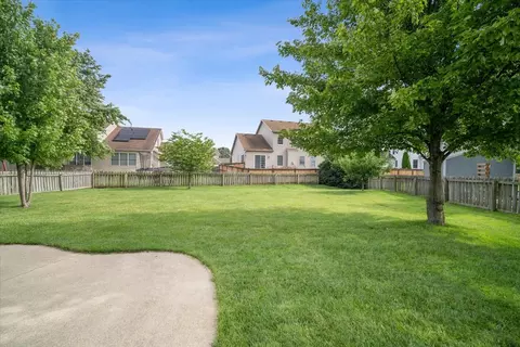 Exterior - 2327 Callard Ln, Normal, IL 61761 photo 4 of 7